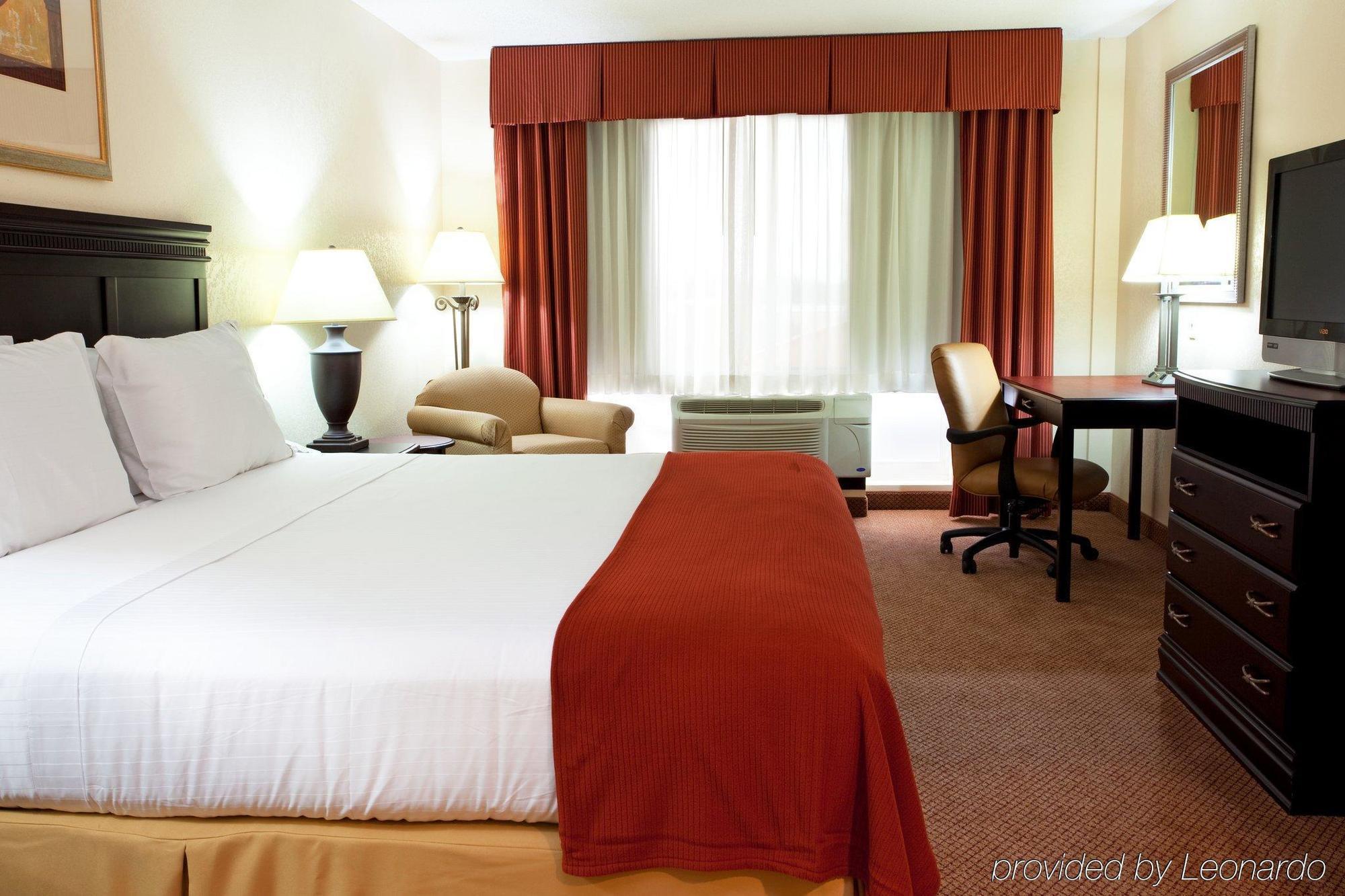 Holiday Inn Express Hotel & Suites Scott-Lafayette West By Ihg Номер фото